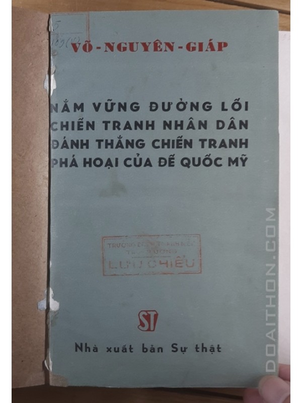 Nắm vững đường lối chiến tranh nhân dân, đánh thắng chiến tranh phá hoại của Đế quốc Mỹ (1972)