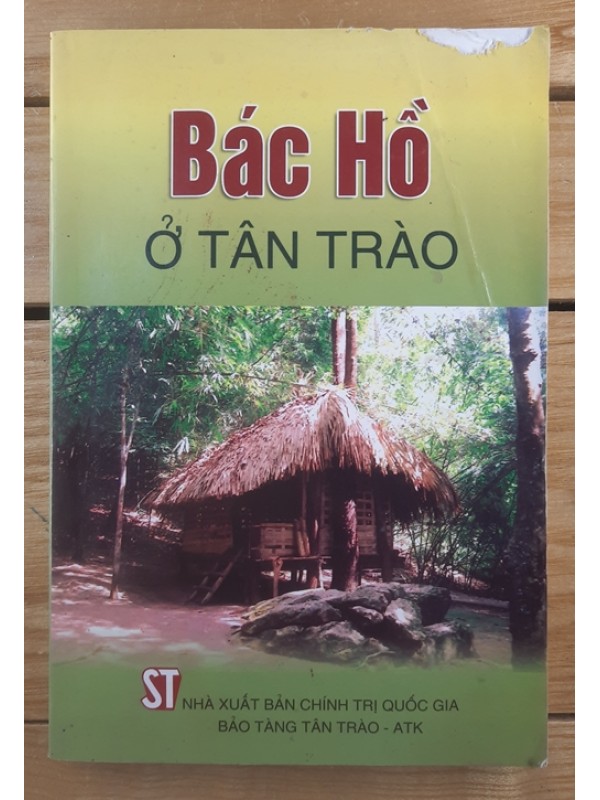 Bác Hồ ở tân trào