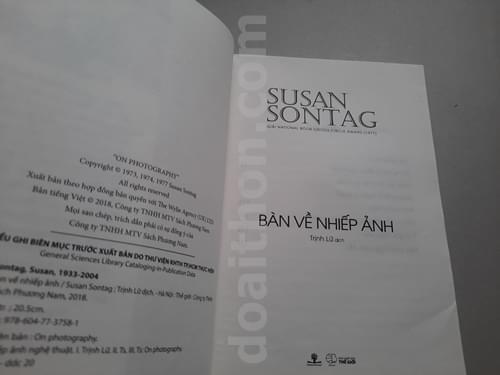 Bàn về nhiếp ảnh, Susan Sontag 2
