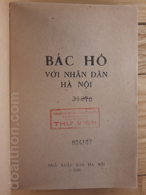 Bác Hồ với nhân dân Hà Nội 2