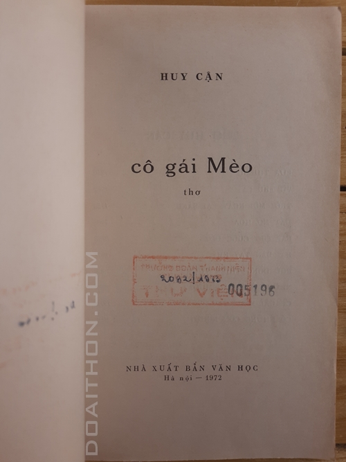 Cô Gái Mèo, Huy Cận 2